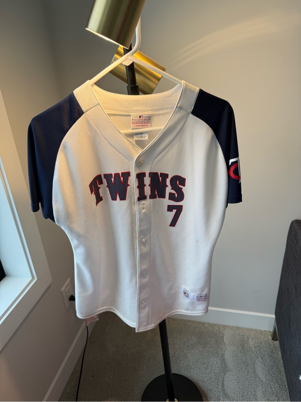 Twins #7 Joe Mauer Baseball Jersey - White/Navy **Youth XL 14-16**